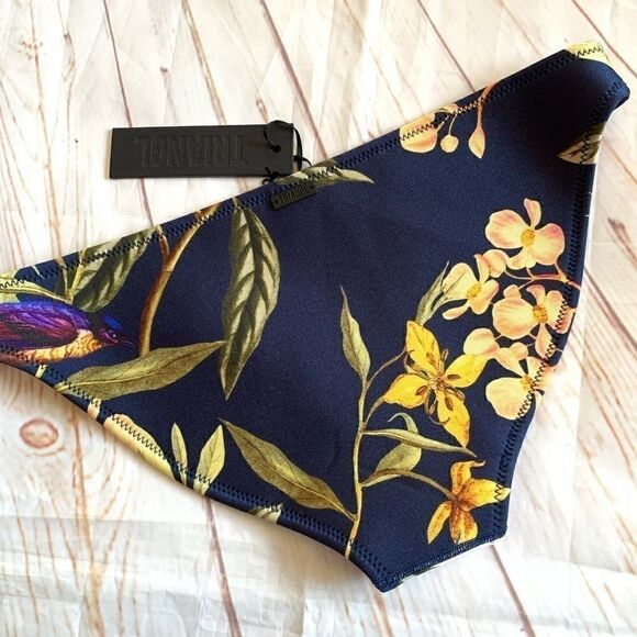 TRIANGL Delilah Fiore Nero Midnight Floral bottom - Picture 5 of 5